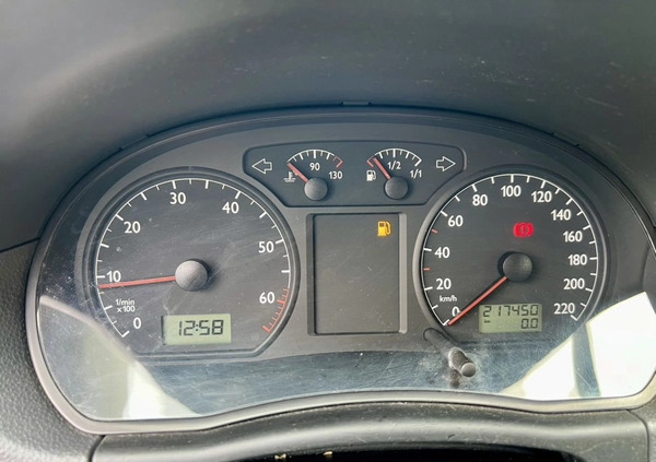 Volkswagen Polo cena 7490 przebieg: 214000, rok produkcji 2004 z Wołów małe 326